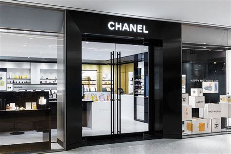 Chanel canada stores